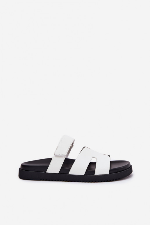 Moteriškos šlepetės Z su limpančiu užsegimuem Vinceza 17401 baltos spalvos Moteriškos šlepetės Z su limpančiu užsegimuem Vinceza 17401 baltos spalvos