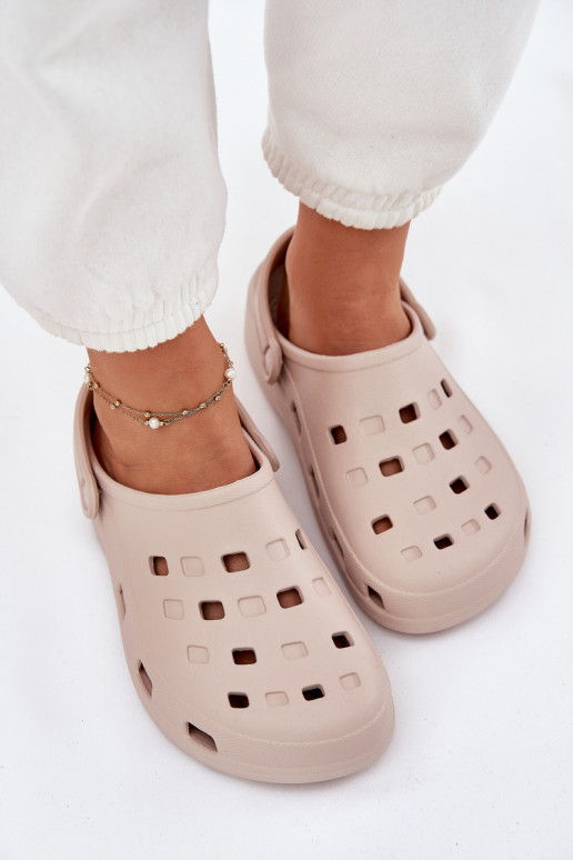 Moteriškos šlepetės Lengvos šlepetės LEMIGO 806 smėlio spalvos