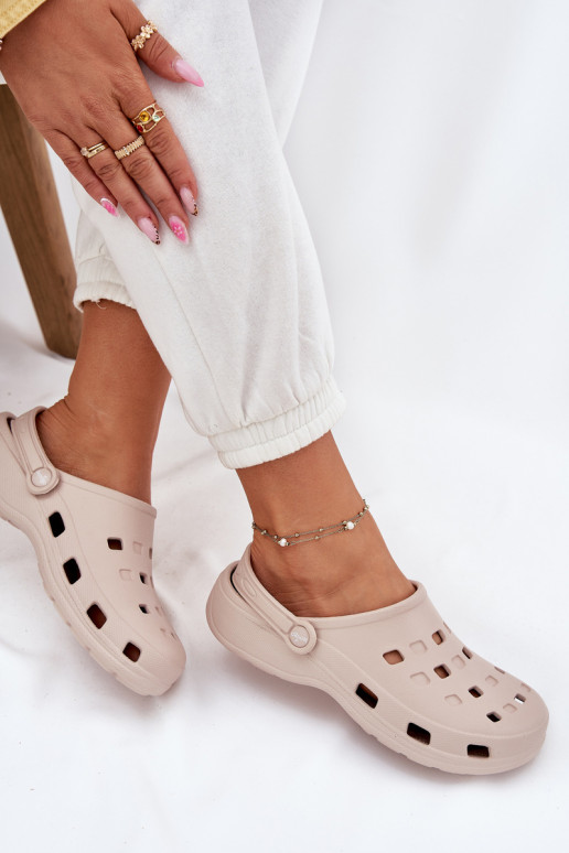 Moteriškos šlepetės Lengvos šlepetės LEMIGO 806 smėlio spalvos