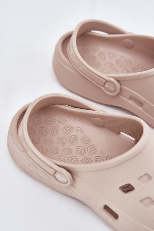 Moteriškos šlepetės Lengvos šlepetės LEMIGO 806 smėlio spalvos