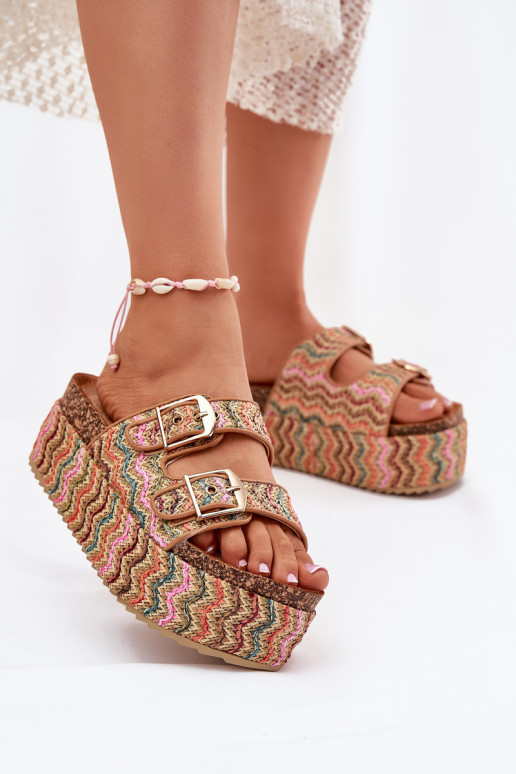 Moteriškos šlepetės su platforma Su Braid I su sagtimismi įvairių spalvų Eradriana