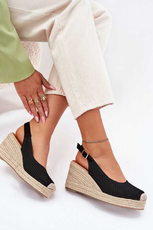 Moteriškos basutės Ant pleišto Su Braid juodos spalvos Tulliata