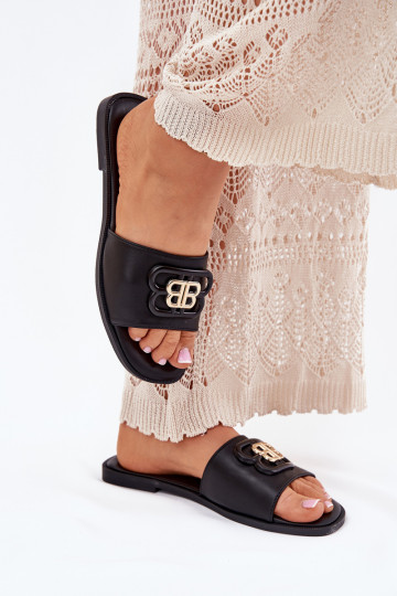 lygiapadžiai Moteriškos šlepetės Su puošniais Detalem juodos spalvos Nenitta