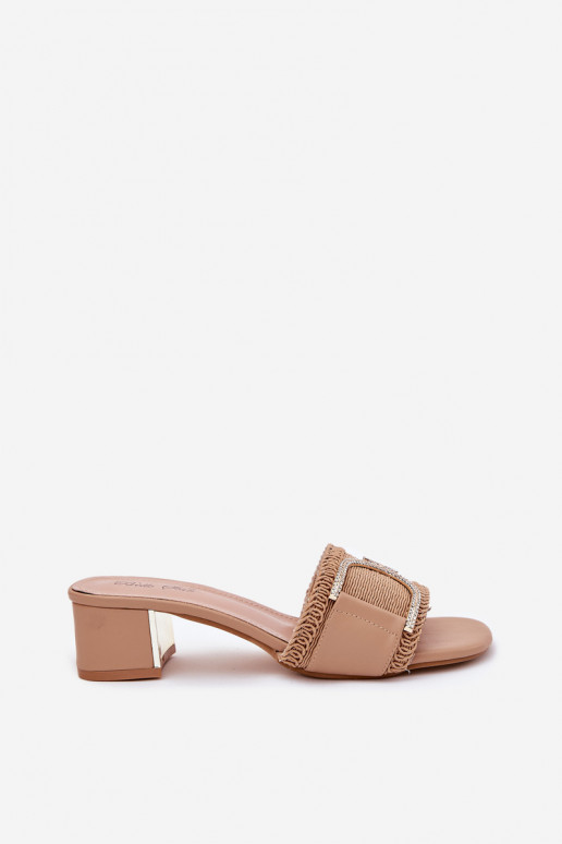 Moteriškas Šlepetės su kulniukais Su puošniais Detalem smėlio spalvos Julinemi