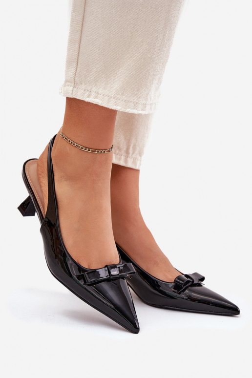 su lako efektu basutės su plonais kulniukais su kaspinais juodos spalvos Įjungtaylna