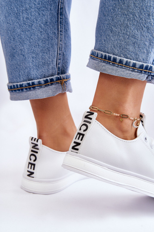 Klasikinio modelio sportbačiai baltos spalvos Ville