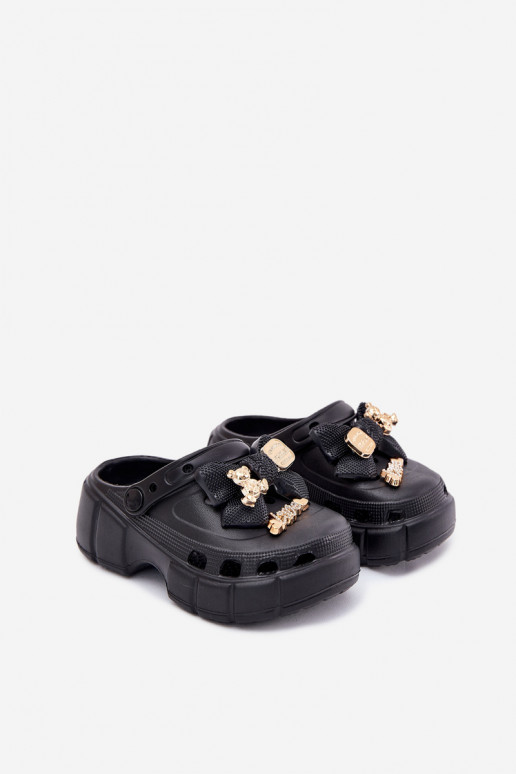 Šlepetės Vaikiški Vaikiški Lengvos šlepetės su kaspinais I Ozdobami juodos spalvos Selvana Šlepetės Vaikiški Vaikiški Lengvos šlepetės su kaspinais I Ozdobami juodos spalvos Selvana