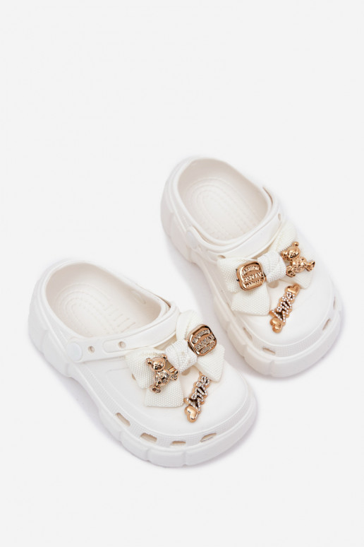 Šlepetės Vaikiški Vaikiški Lengvos šlepetės su kaspinais I Ozdobami baltos spalvos Selvana Šlepetės Vaikiški Vaikiški Lengvos šlepetės su kaspinais I Ozdobami baltos spalvos Selvana