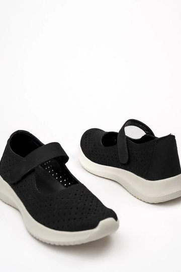 Juodos balerinos "Klara"