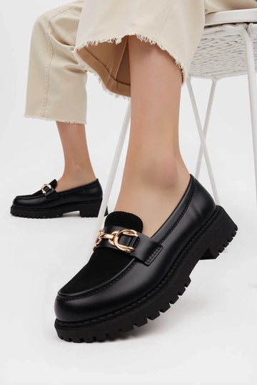 Juodi elegantiški mokasinai...