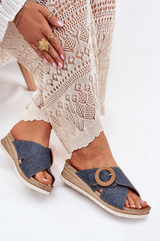 Moteriškos šlepetės Ant platformos dekoruoti su sagtimis Inblu RV000012 mėlynos spalvos Moteriškos šlepetės Ant platformos dekoruoti su sagtimis Inblu RV000012 mėlynos spalvos