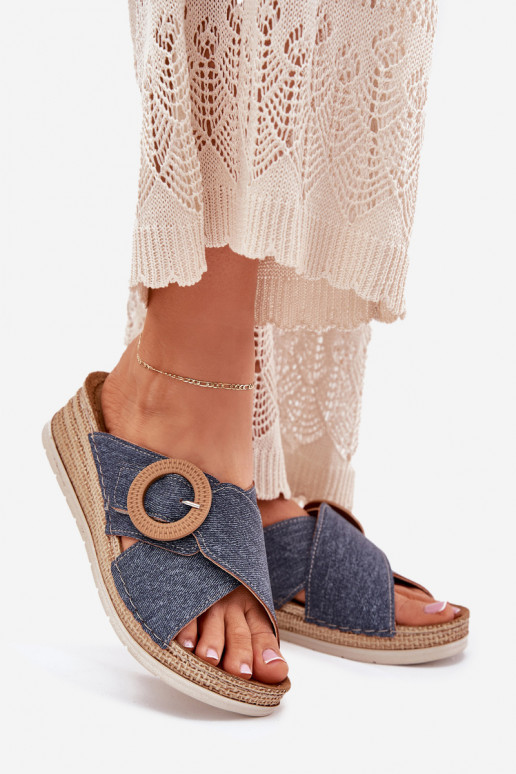 Moteriškos šlepetės Ant platformos dekoruoti su sagtimis Inblu RV000012 mėlynos spalvos Moteriškos šlepetės Ant platformos dekoruoti su sagtimis Inblu RV000012 mėlynos spalvos