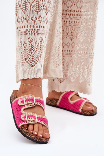 SzydełkoĮe Moteriškos šlepetės Ze aukso spalvosmi su sagtimismi rožinės spalvos Fenira