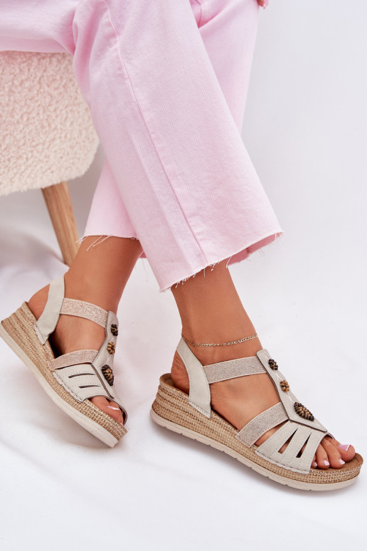 Moteriškos basutės Ant platformos su gražiomis detalėmis Inblu RV000015 dramblio kaulo spalvos Moteriškos basutės Ant platformos su gražiomis detalėmis Inblu RV000015 dramblio kaulo spalvos