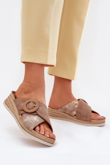 Moteriškos šlepetės Ant platformos dekoruoti su sagtimis Inblu RV000012 rudos spalvos