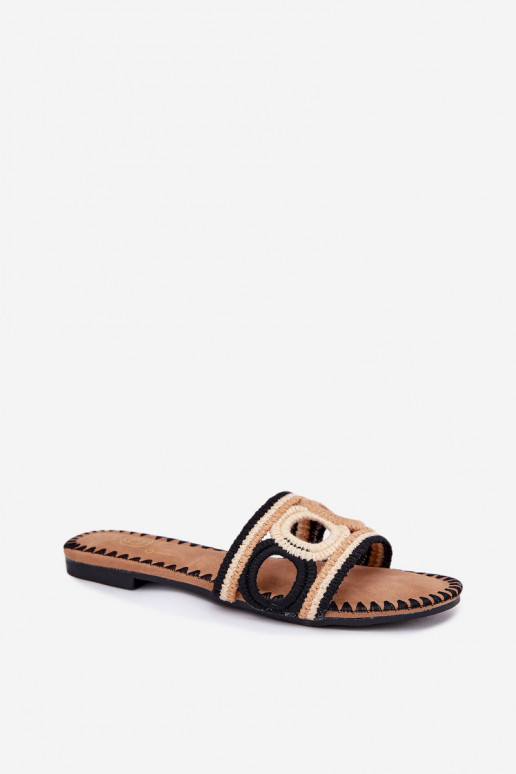 SzydełkoĮe Moteriškos šlepetės su plačiais kulniukais juodos spalvos Nirina