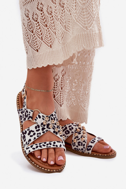 Moteriškos basutės su plačiais kulniukais Ze aukso spalvosmi Smeigės Baltos-juodos spalvos Zanira