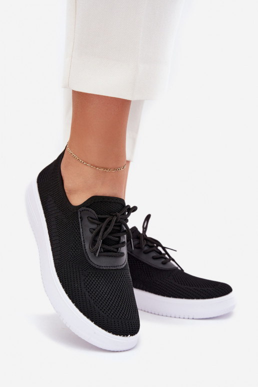 Įsispiriamo modelio sportiniai bateliai su platforma Moteriškas juodos spalvos Kalyra  Įsispiriamo modelio sportiniai bateliai su platforma Moteriškas juodos spalvos Kalyra