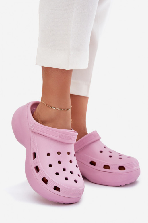 Lengvos šlepetės Moteriškos šlepetės su madingais masyviais padais Big Star RR274A120 rožinės spalvos Lengvos šlepetės Moteriškos šlepetės su madingais masyviais padais Big Star RR274A120 rožinės spalvos