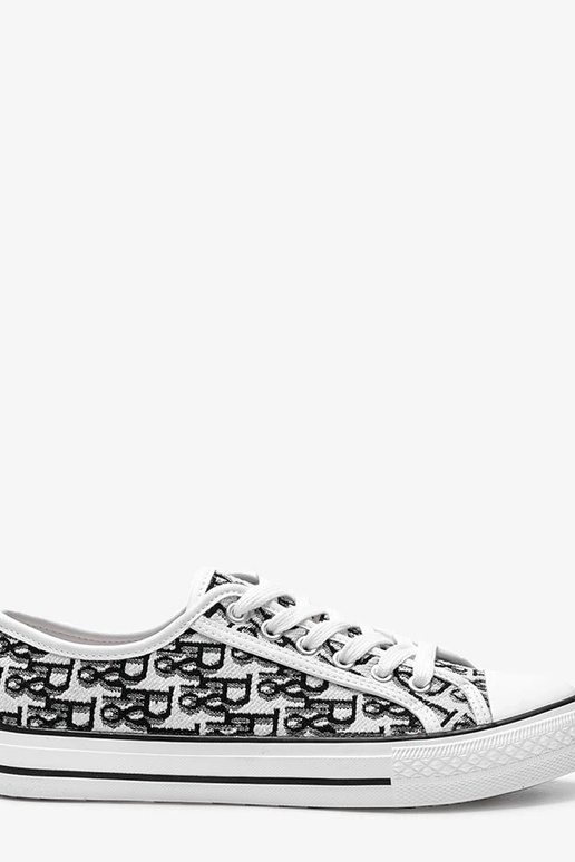 Juodi pinti sandalai, „Chimmie"