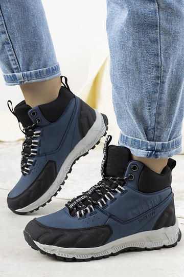 Žali vaikiški aulinukai,...