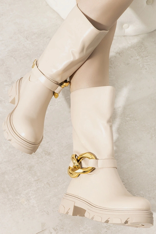 Smėlio spalvos izoliuoti kulkšnies...