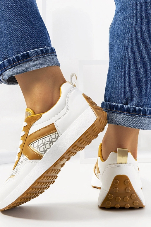 Mėlyna-smėliniai bateliai, „Waters"