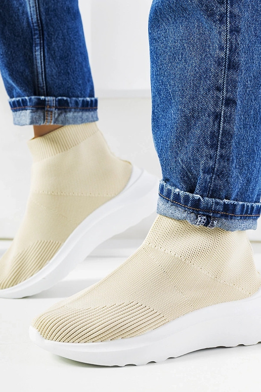 Jennifer smėlio spalvos aukštakulniai...