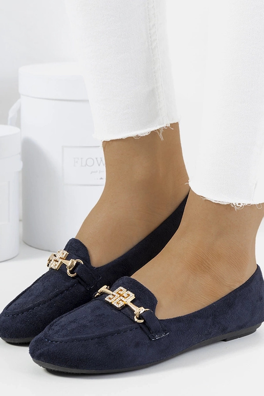 Smėlio spalvos sportiniai bateliai,...