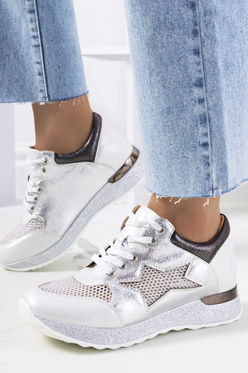 Balti metaliniai suvarstomi...