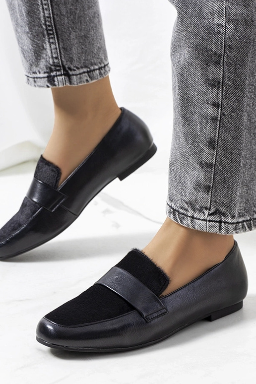 Juodi moteriški batai Kolk