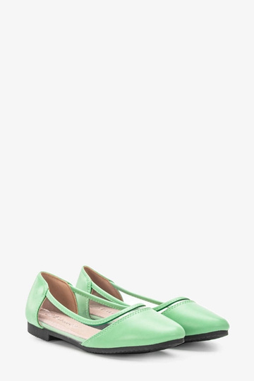 Žalios pusiau permatomos... 2