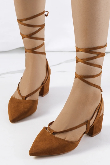 Victoris Brown Lace-Up pompos su blokiniu kulnu