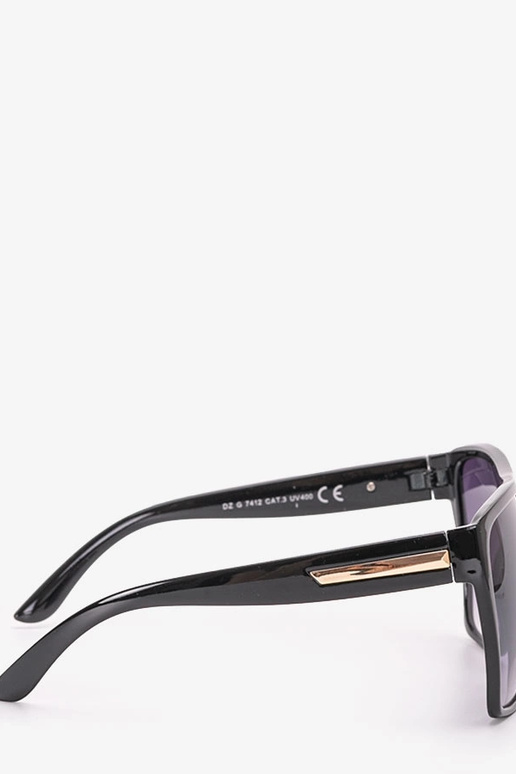 Pilki aviatorių akiniai, „Sirois"