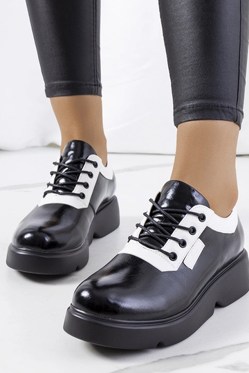 Juodi Parram bateliai