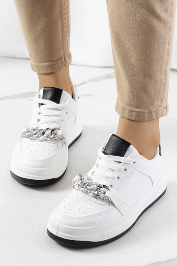 Balti sportbačiai su Maring grandinėle 2