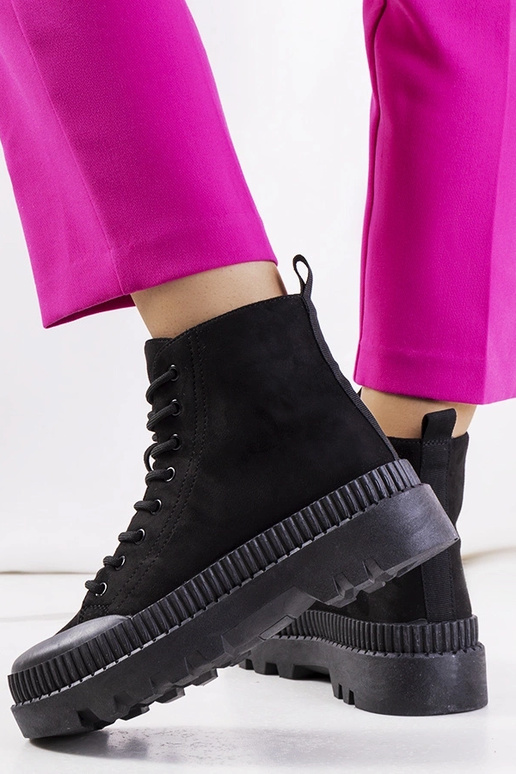 Juodi Avenis sportbačiai Juodi Avenis sportbačiai