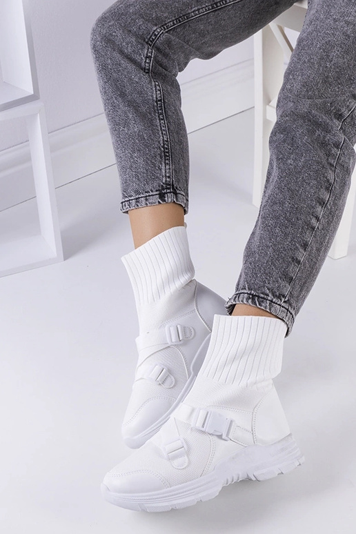 White Saker sportbačiai White Saker sportbačiai