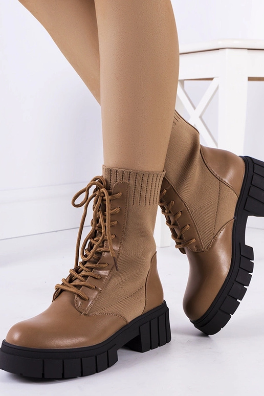 Rožinis kuprinės tipo maišas, „Pelicano"