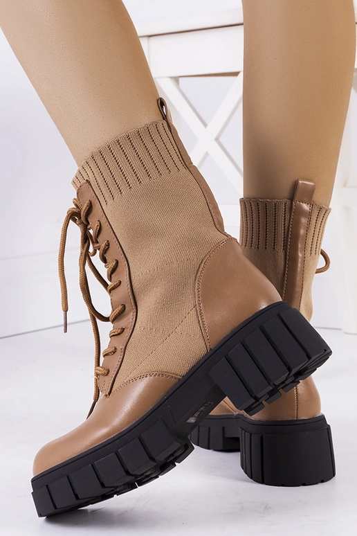 Rožinis kuprinės tipo maišas, „Pelicano"