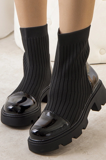 Juodi kulkšnies batai su...