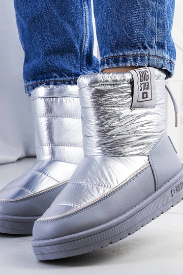 Mėlyna-baltas šalikas, „Aria"