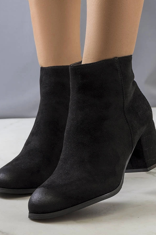 Juodi auliniai batai su kulnu Silas