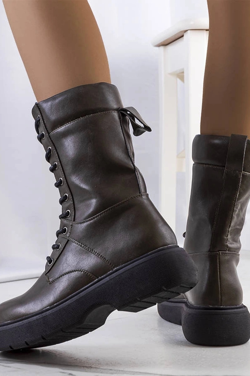 Moteriški Costel žalios spalvos žygio...