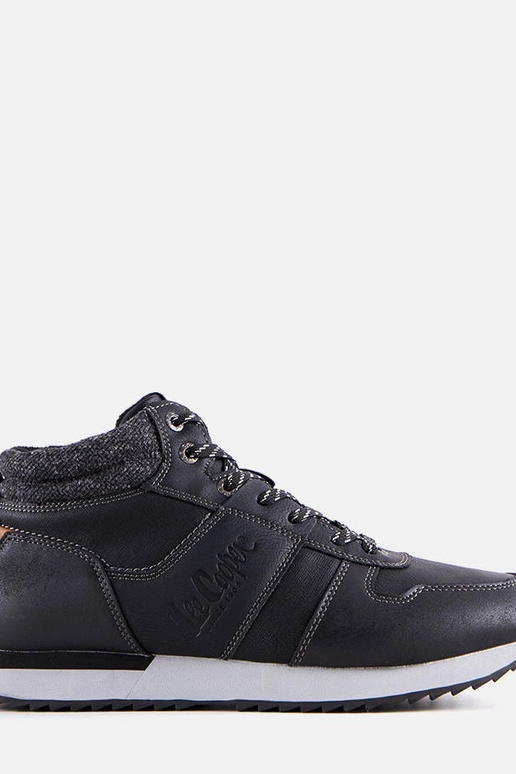 Juodi žieminiai žygio batai ,...