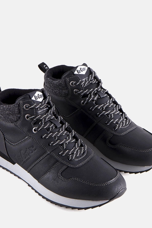 Juodi žieminiai žygio batai ,...