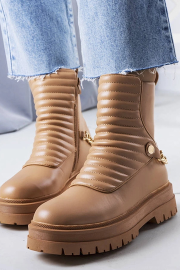 Smėlio spalvos izoliuoti... 2