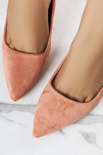 Emma rožiniai aukštakulniai...