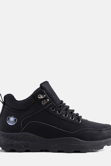 Juodi izoliuoti Aidan batai