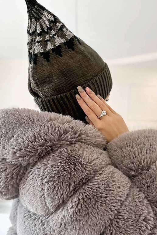 Tamsiai žalia Abner kepurė Tamsiai žalia Abner kepurė